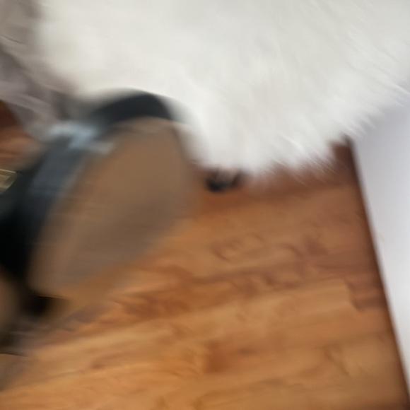 Gucci Princetown Genuine Shearling Mule - Picture 5 of 12